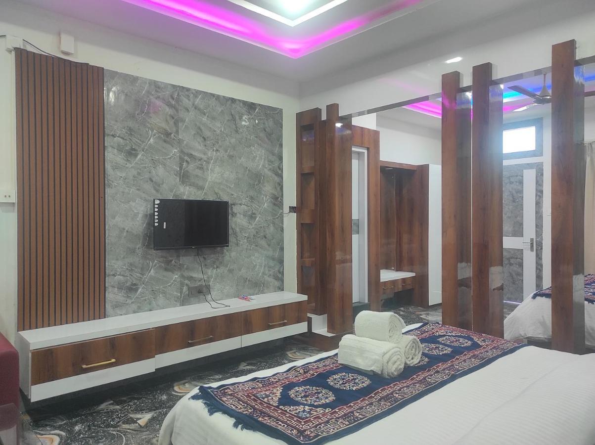 Hotel Sg Hub Tower Margherita Екстериор снимка