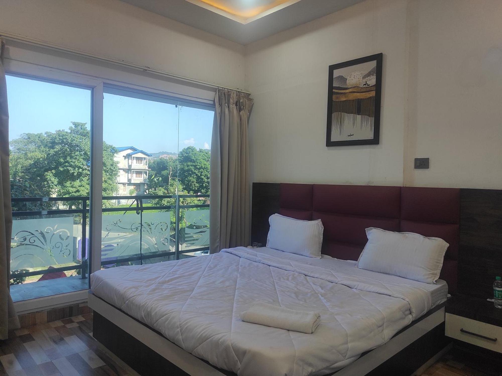 Hotel Sg Hub Tower Margherita Екстериор снимка