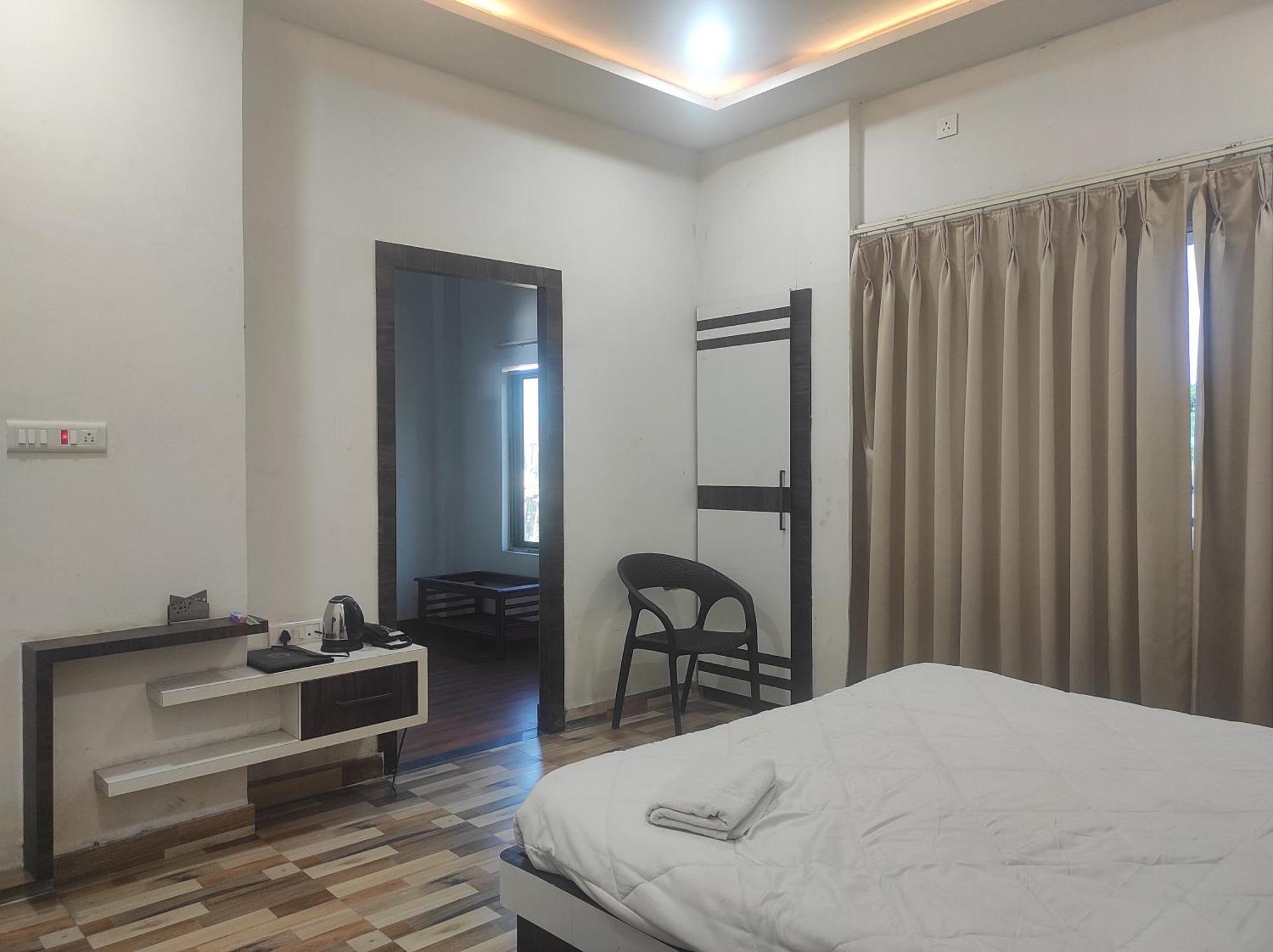 Hotel Sg Hub Tower Margherita Екстериор снимка