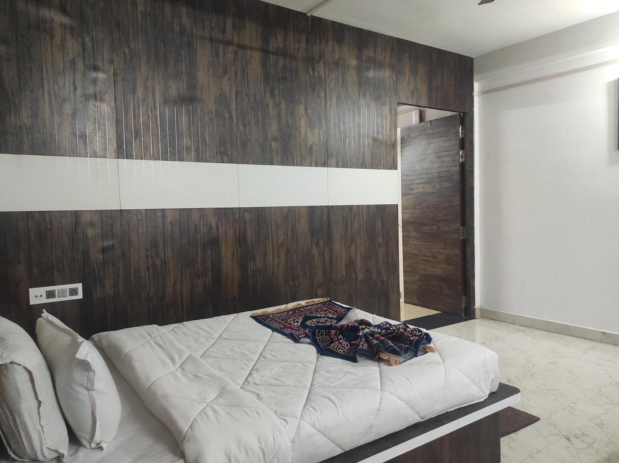 Hotel Sg Hub Tower Margherita Екстериор снимка