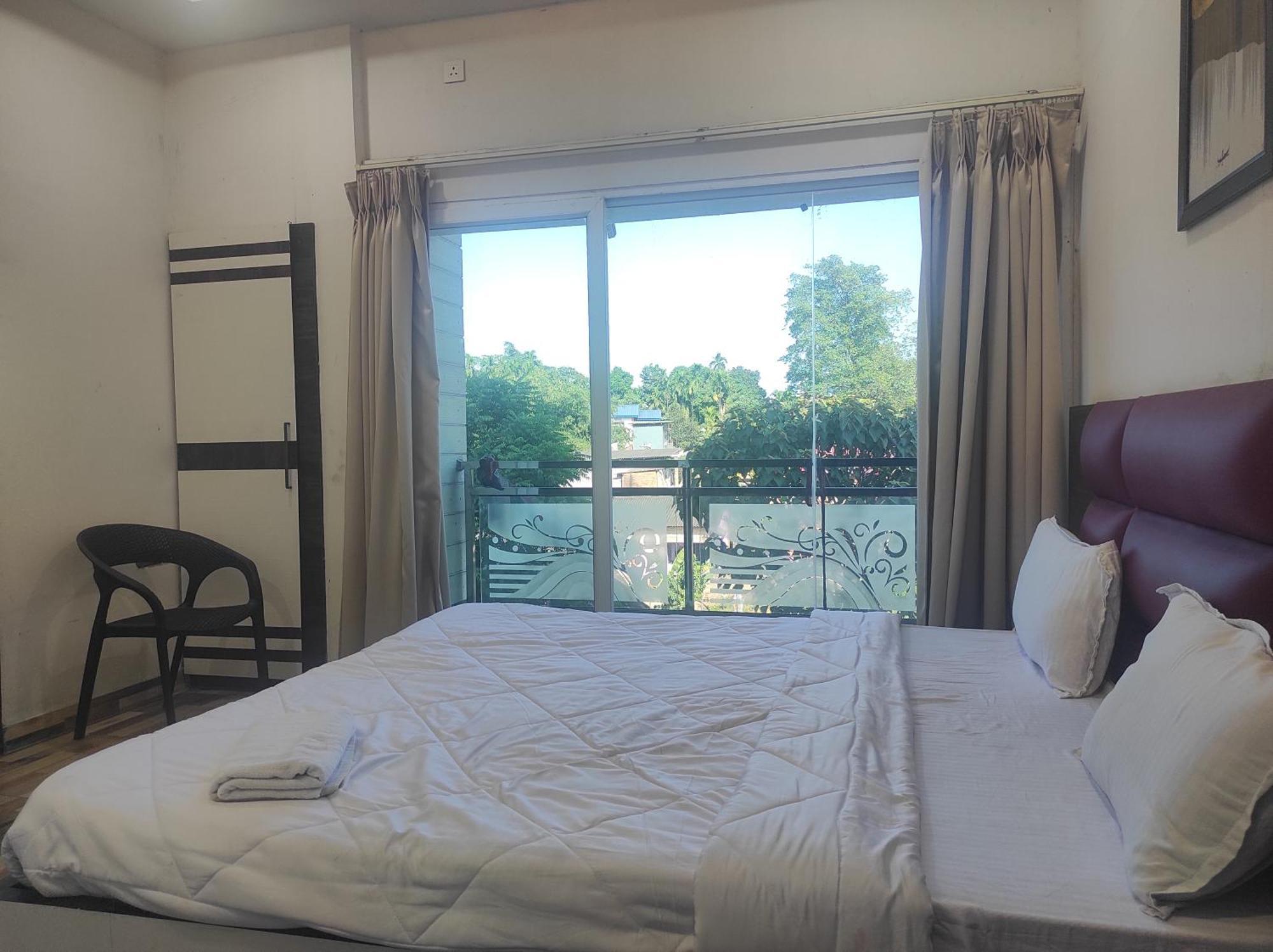 Hotel Sg Hub Tower Margherita Екстериор снимка